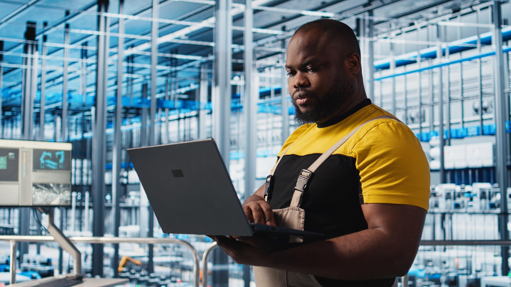 Life after the clipboard – modernising the factory floor through data-driven BPO